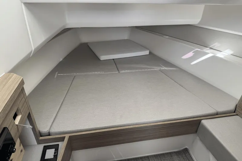 Slide: The Image of Saxdor 400 GTO 2025 - 39