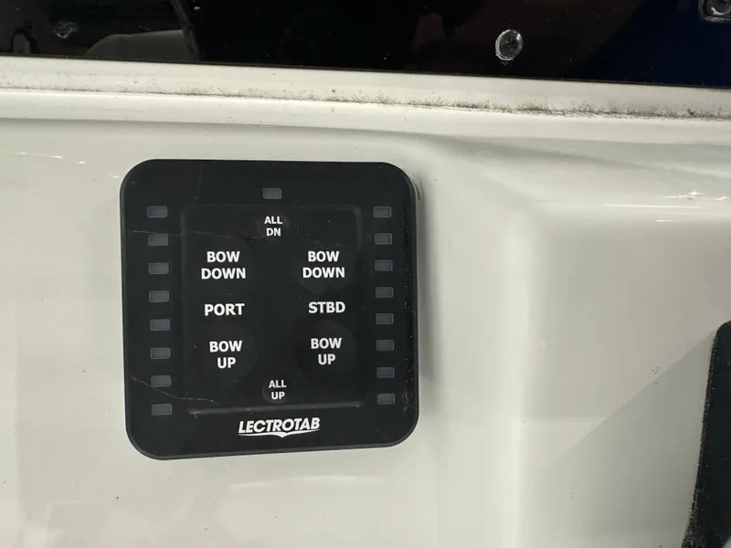 Slide: The Image of Tidewater 210 CC Adventure 2025 - 24