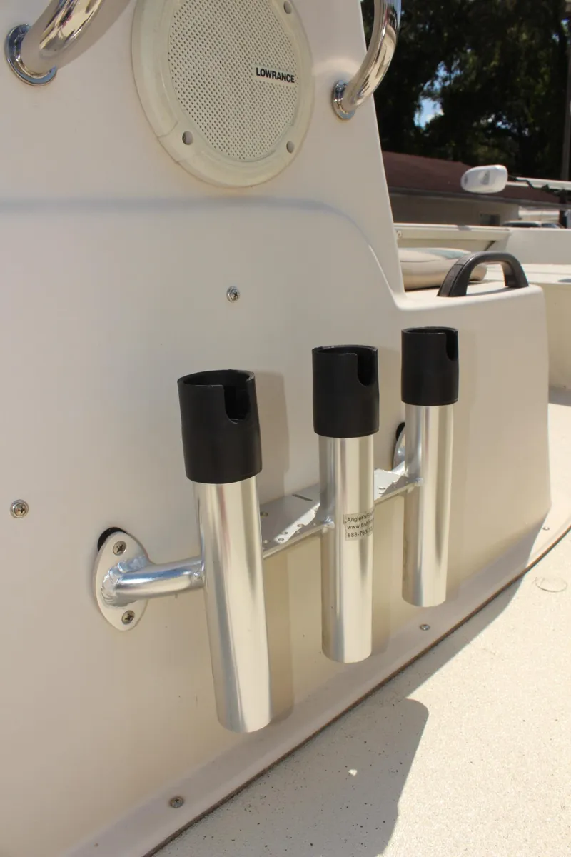 Slide: The Image of 2020 Alumacraft 20 Coastal Bay boat with mounted rod holders. - 24