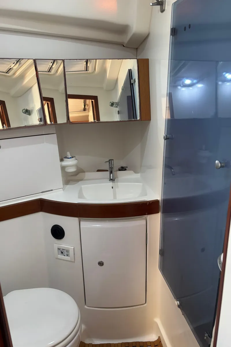 Slide: The Image of Beneteau 43 2008 - 78