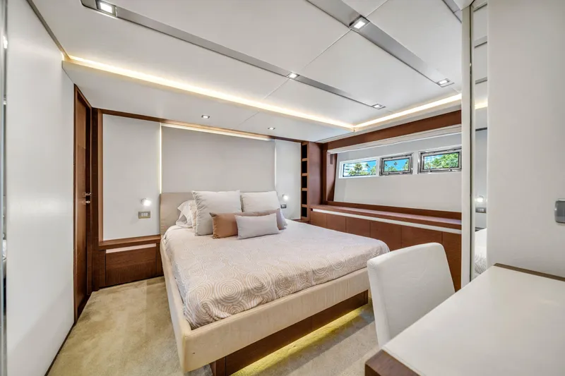 Slide: The Image of Prestige 750 2015 - 69