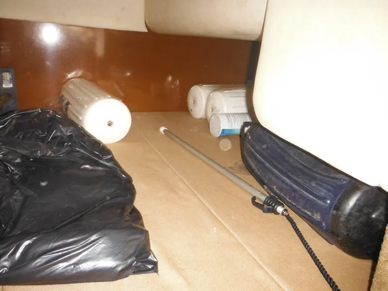 Slide: The Image of Sea Ray 260 Sundancer 2010 - 53