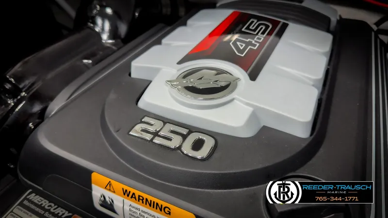 Slide: The Image of Four Winns H2 2025 - 52