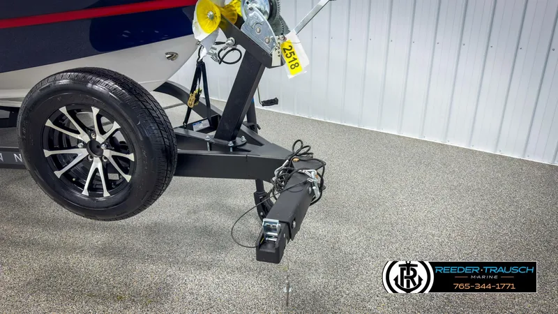 Slide: The Image of Four Winns H2 2025 - 66