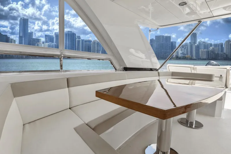 Slide: The Image of Ocean Alexander 85E 2018 - 29