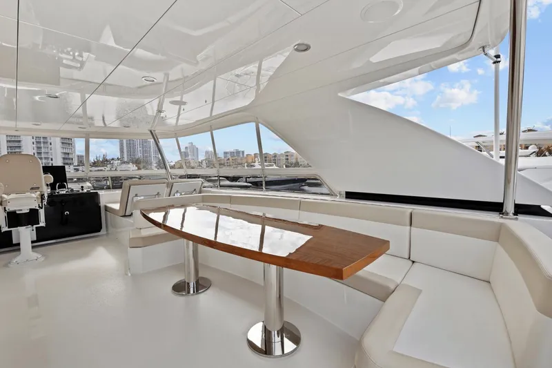 Slide: The Image of Ocean Alexander 85E 2018 - 31