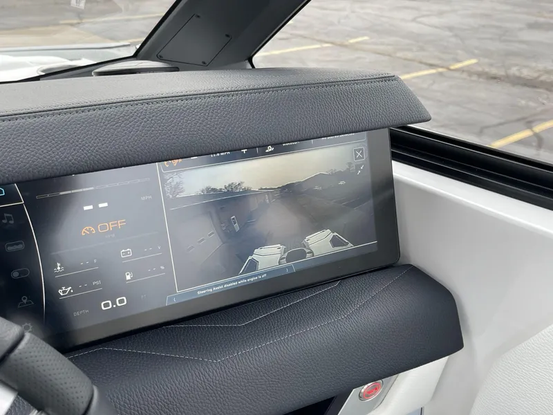 Slide: The Image of Nautique Super Air G23 2025 - 22