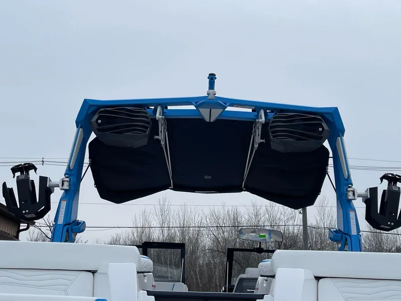 Slide: The Image of Nautique Super Air G23 2025 - 50