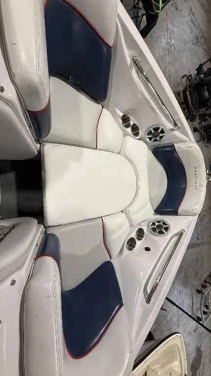 Slide: The Image of Nautique Crossover 211 2007 - 8