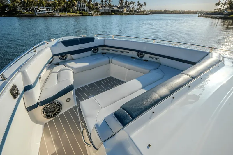 Slide: The Image of Formula 380 SSC 2022 - 24