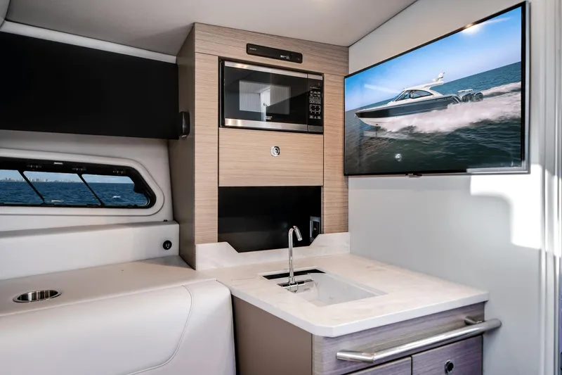 Slide: The Image of Formula 380 SSC 2022 - 29