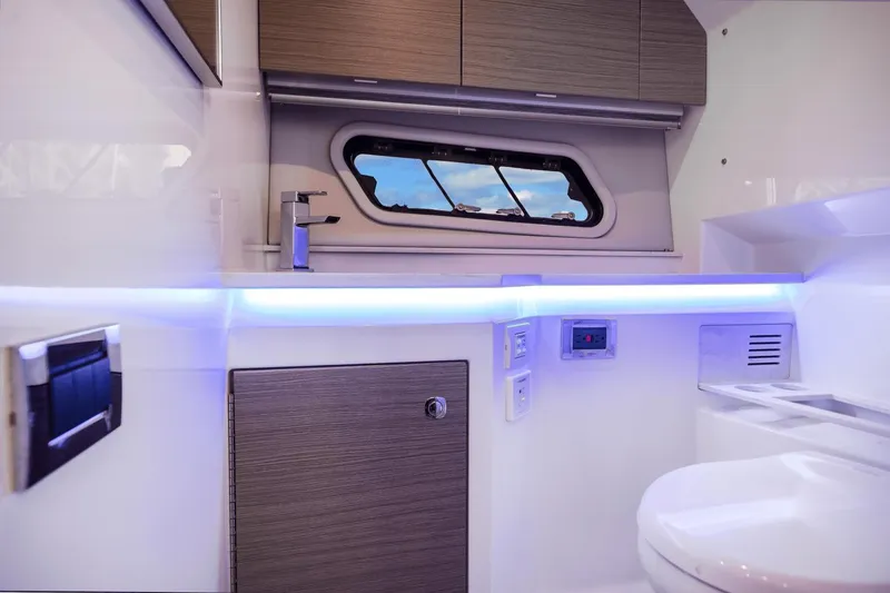 Slide: The Image of Formula 380 SSC 2022 - 31