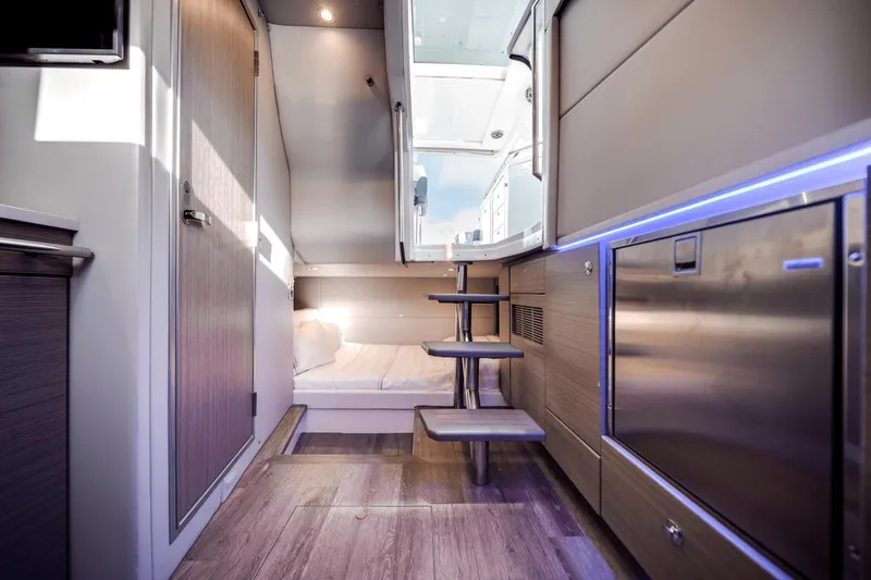 Slide: The Image of Formula 380 SSC 2022 - 33