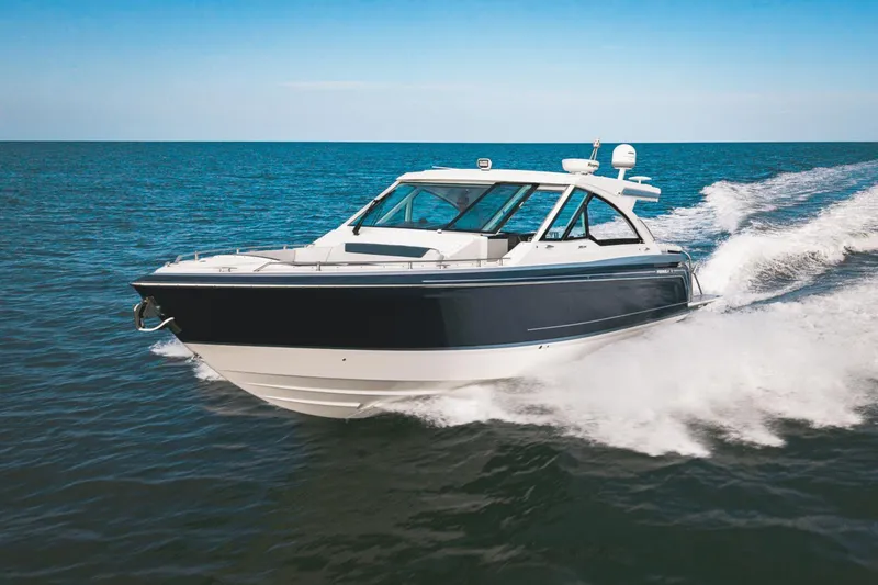 Slide: The Image of Formula 380 SSC 2022 - 9