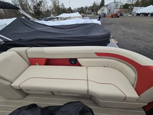 Slide: The Image of Godfrey Sweetwater 2286 MT 2025 - 9