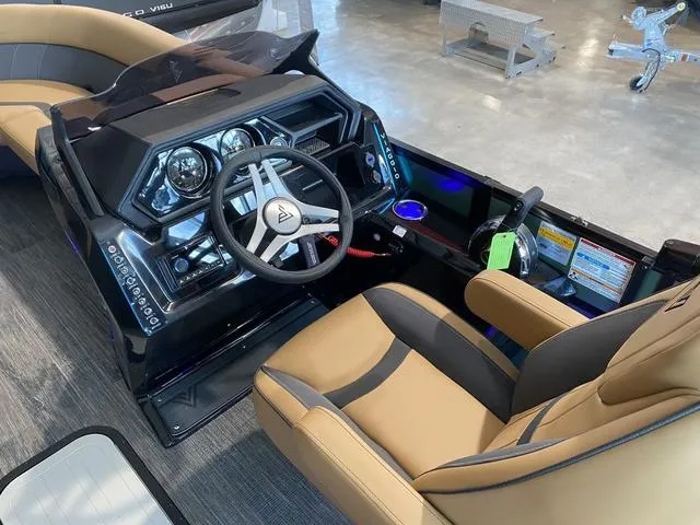 Slide: The Image of Viaggio X22S 2025 - 8