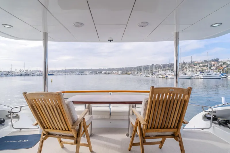 Slide: The Image of Hatteras 80 Motor Yacht 2006 - 53