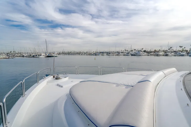 Slide: The Image of Hatteras 80 Motor Yacht 2006 - 55