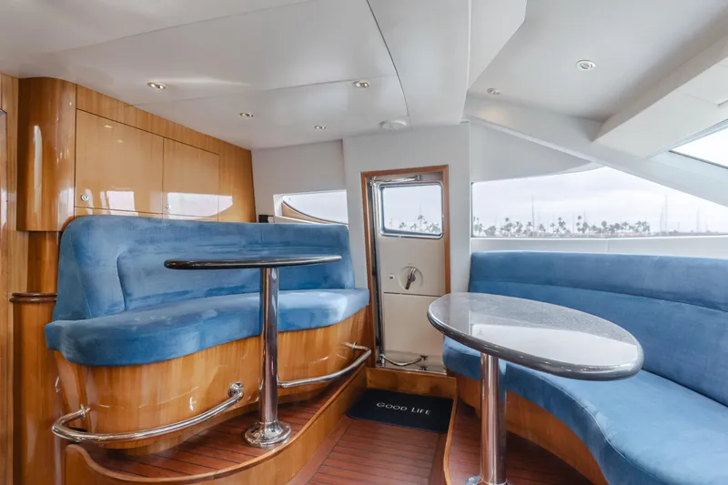 Slide: The Image of Hatteras 80 Motor Yacht 2006 - 67