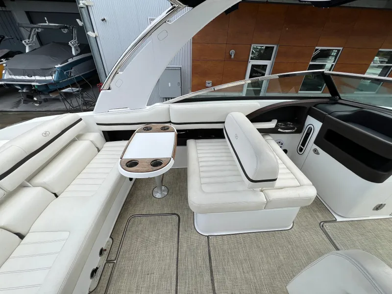 Slide: The Image of Cobalt R30 2016 - 12