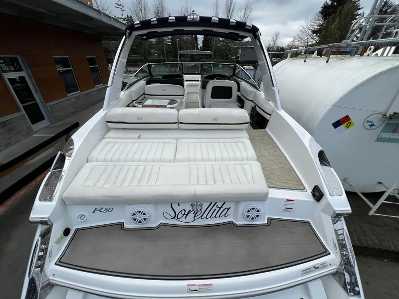 Slide: The Image of Cobalt R30 2016 - 9