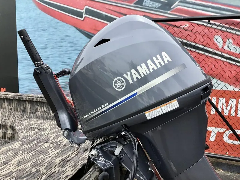 Slide: The Image of Yamaha four-stroke outboard motor on Reaper Boats 656, 2025 model. - 5