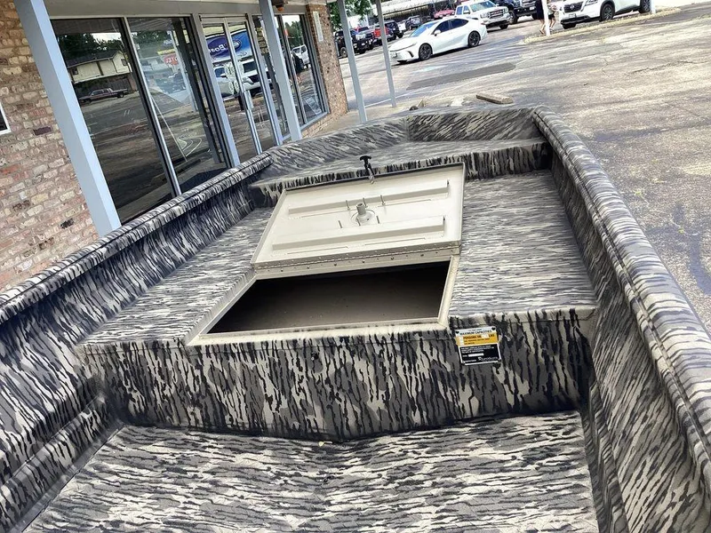 Slide: The Image of Reaper Boats 756 2025 - 13