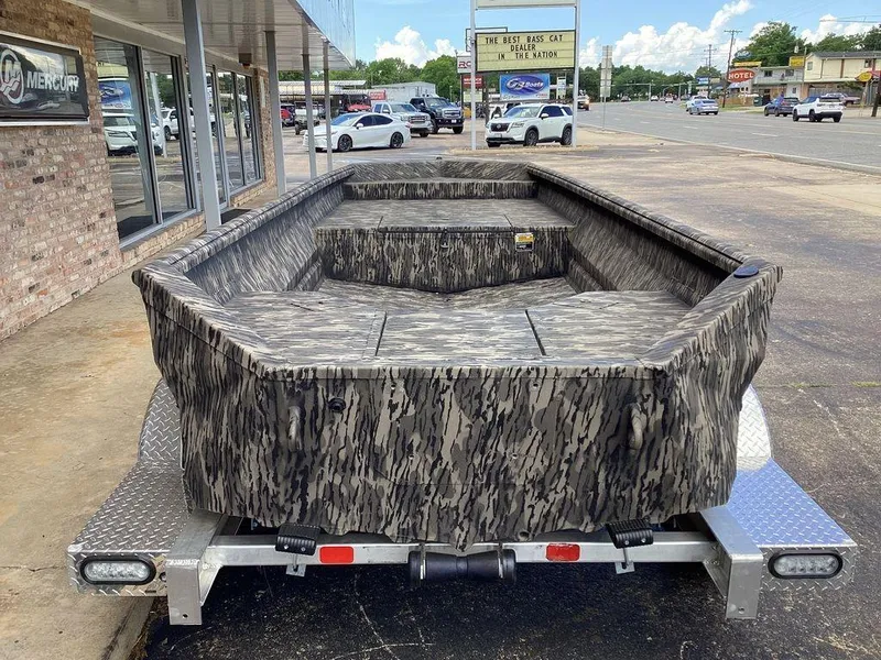 Slide: The Image of Reaper Boats 756 2025 - 20