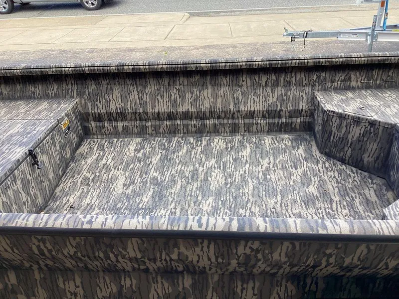 Slide: The Image of Reaper Boats 756 2025 - 23