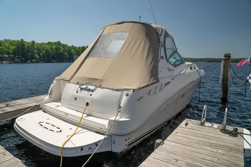 Slide: The Image of Sea Ray Sundancer 320 2003 - 4