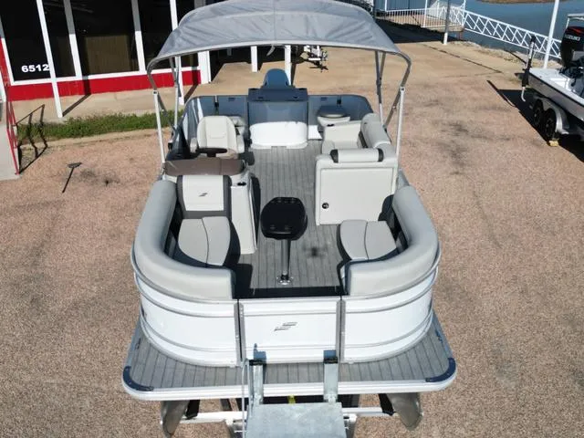 Slide: The Image of Starcraft EX 20 FD 2025 - 3