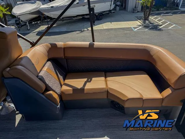 Slide: The Image of Bennington M Quad Bench 24 MFB 2025 - 15