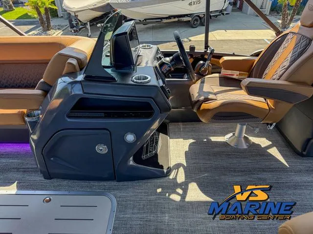 Slide: The Image of Bennington M Quad Bench 24 MFB 2025 - 17