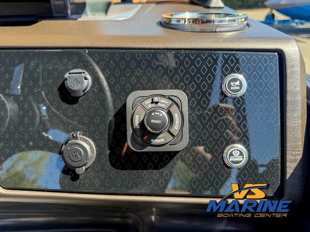 Slide: The Image of Bennington M Quad Bench 24 MFB 2025 - 20