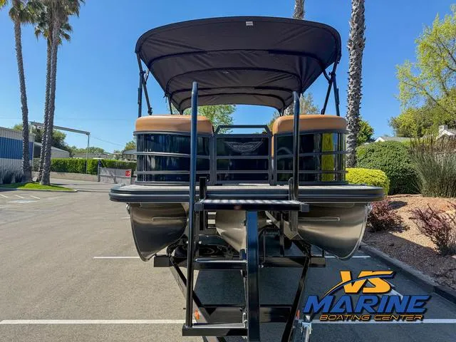 Slide: The Image of Bennington M Quad Bench 24 MFB 2025 - 3