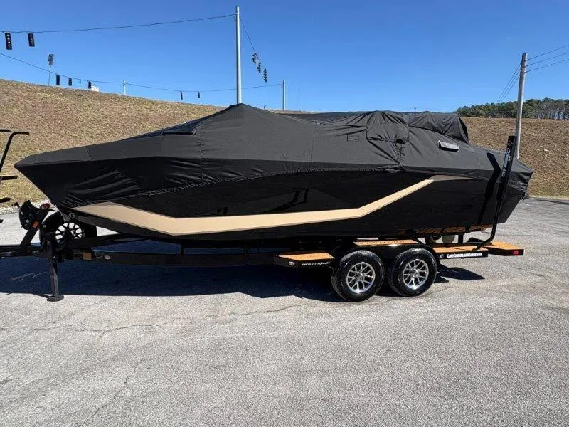 Slide: The Image of Nautique G23 2025 - 105