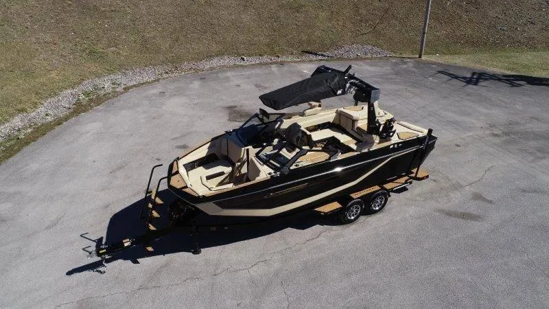 Slide: The Image of Nautique G23 2025 - 11