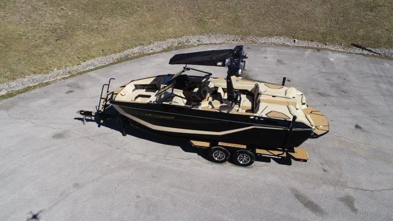 Slide: The Image of Nautique G23 2025 - 14