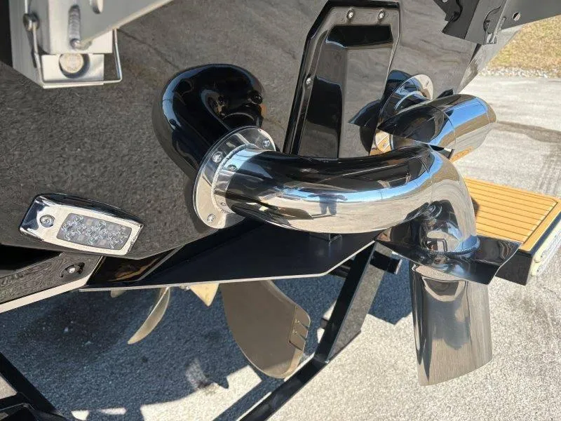 Slide: The Image of Nautique G23 2025 - 18