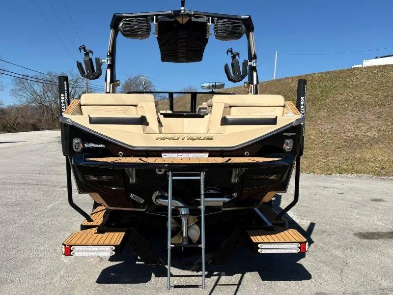 Slide: The Image of Nautique G23 2025 - 26