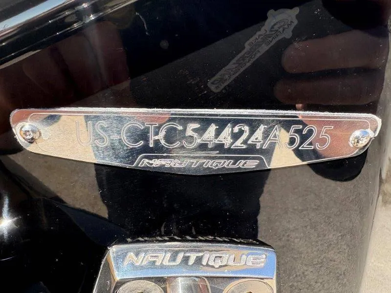 Slide: The Image of Nautique G23 2025 - 5