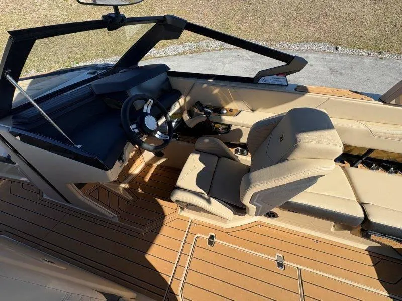 Slide: The Image of Nautique G23 2025 - 52