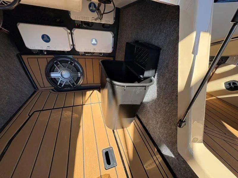 Slide: The Image of Nautique G23 2025 - 61