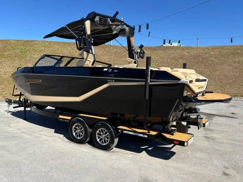 Slide: The Image of Nautique G23 2025 - 82