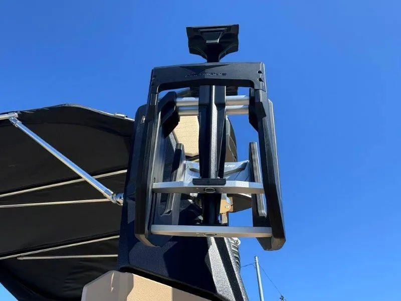 Slide: The Image of Nautique G23 2025 - 87