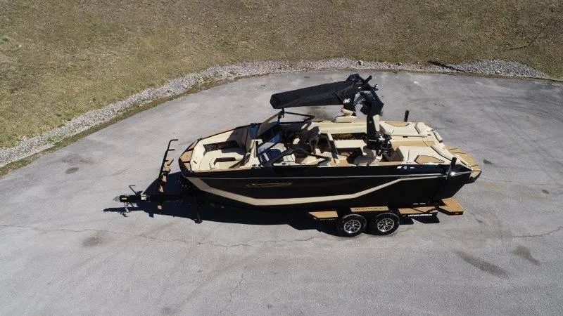 Slide: The Image of Nautique G23 2025 - 9