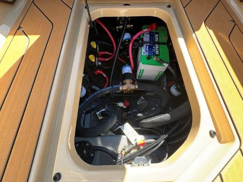 Slide: The Image of Nautique G23 2025 - 98