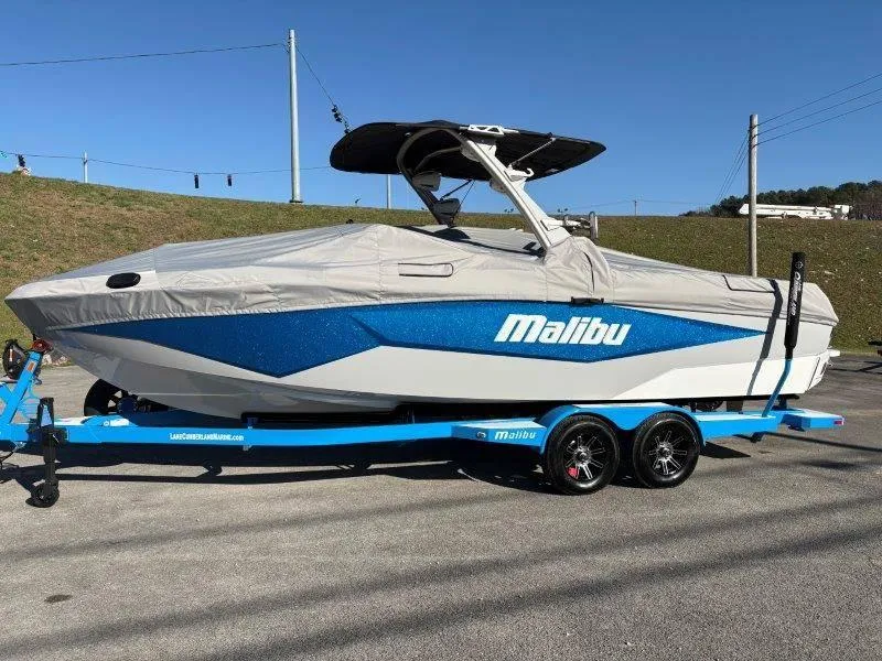 Slide: The Image of Malibu 25 LSV 2025 - 116