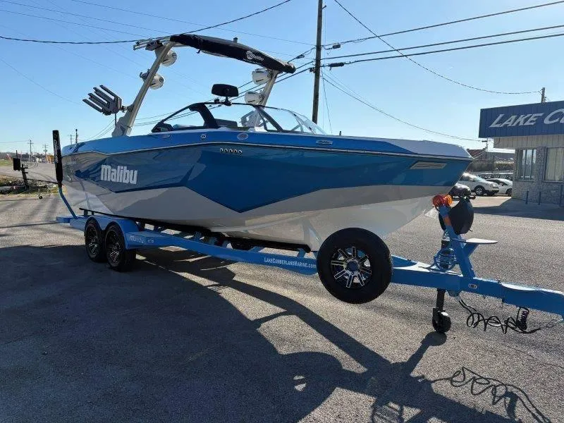 Slide: The Image of Malibu 25 LSV 2025 - 55