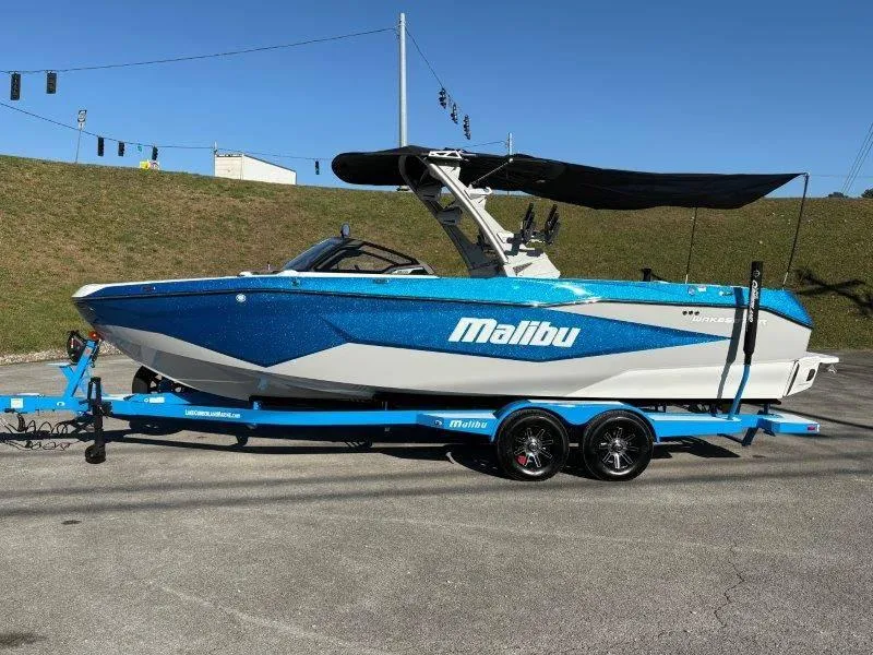 Slide: The Image of Malibu 25 LSV 2025 - 59